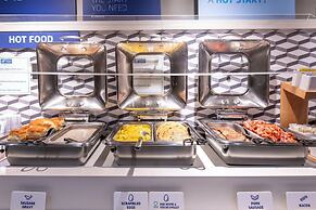 Holiday Inn Express Hotel & Suites Henderson by IHG