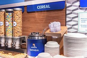 Holiday Inn Express Hotel & Suites Henderson by IHG