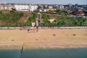 Bournemouth Highcliff Marriott Hotel