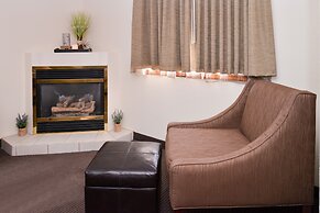 Best Western Plus Sidney Lodge