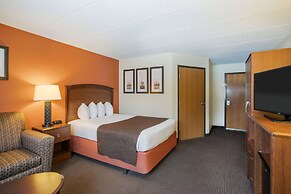 AmericInn by Wyndham Grand Forks