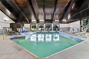 Best Western Plus Flint Airport Inn & Suites