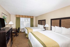 Baymont by Wyndham Fort Myers Airport