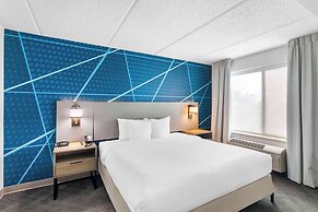 Comfort Suites Austin Airport