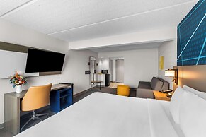 Comfort Suites Austin Airport