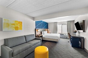 Comfort Suites Austin Airport