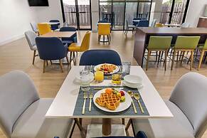 Comfort Suites Austin Airport