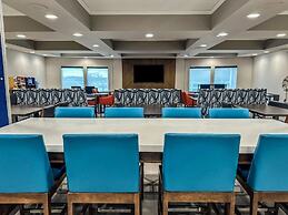 Holiday Inn Express  Kearney by IHG
