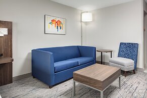 Holiday Inn Express  Kearney by IHG
