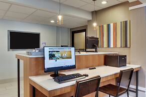 Holiday Inn Express Atlanta - Emory University Area by IHG