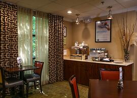 Holiday Inn Express Atlanta - Emory University Area by IHG