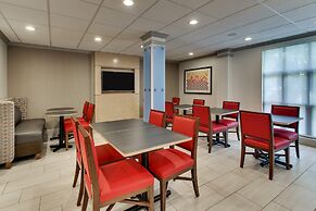 Holiday Inn Express Atlanta - Emory University Area by IHG