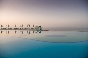 Leptos Panorama Hotel