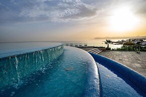 Leptos Panorama Hotel