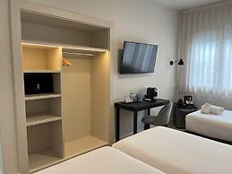 Tres Torres Atiram Hotel