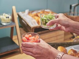 Tres Torres Atiram Hotel