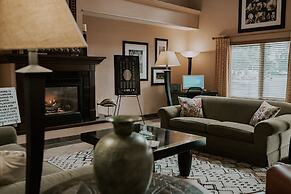 Phoenix Inn Suites - Albany