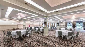 Crowne Plaza Belfast by IHG