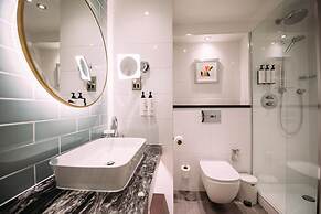 Crowne Plaza Belfast by IHG