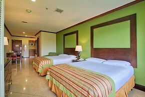 Fiesta Resort Central Pacific - All Inclusive