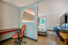 Motel 6 Tulsa, OK - CENTRAL