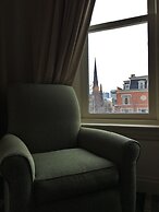 The Mansion On Delaware Ave