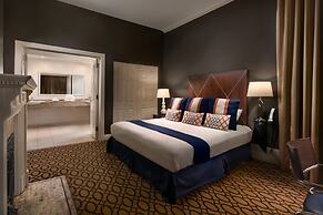 The Mansion On Delaware Ave