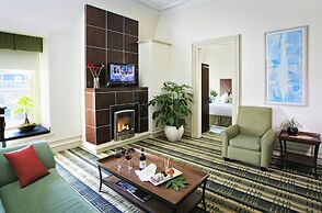 The Mansion On Delaware Ave