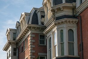 The Mansion On Delaware Ave