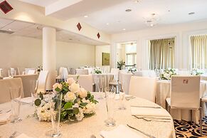 The Mansion On Delaware Ave