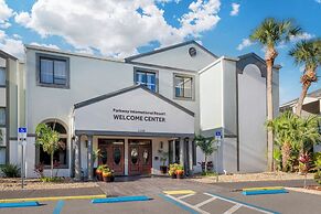 Parkway International Resort