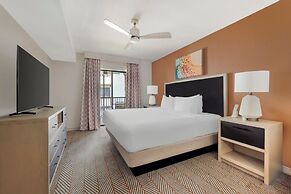 Parkway International Resort