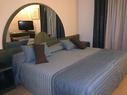 Miceneo Palace Hotel