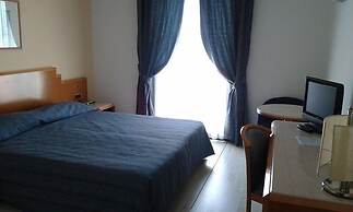 Miceneo Palace Hotel