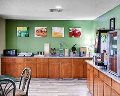 Quality Suites Baton Rouge East - Denham Springs