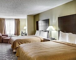 Quality Suites Baton Rouge East - Denham Springs