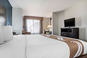 Quality Suites Baton Rouge East - Denham Springs