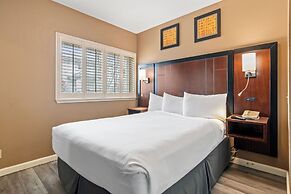 Lions Gate Hotel
