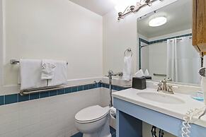 Lions Gate Hotel