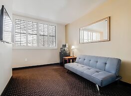 Lions Gate Hotel