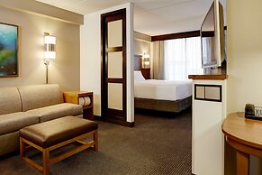 Hyatt Place Milwaukee Airport