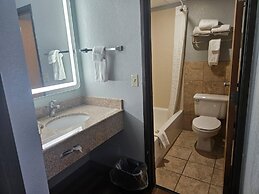 AmericInn by Wyndham Albert Lea