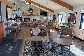 AmericInn by Wyndham Albert Lea