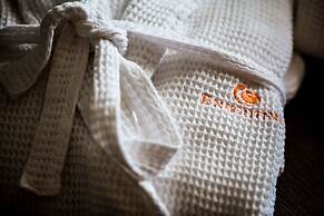 Royal Hotel Edmonton Airport, Trademark Collection by Wyndham