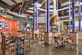 Royal Hotel Edmonton Airport, Trademark Collection by Wyndham