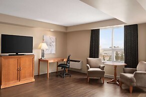 Royal Hotel Edmonton Airport, Trademark Collection by Wyndham