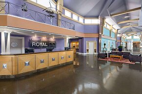Royal Hotel Edmonton Airport, Trademark Collection by Wyndham