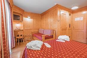 Lo Scoiattolo Hotel