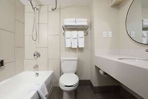 Canad Inns Destination Centre Polo Park