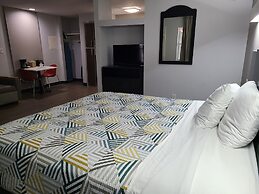 Studio 6 Dallas, TX - North - Richardson